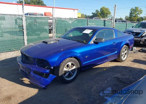 2005 Ford Mustang Gt Deluxe/Gt Premium из США, поврежденный, VIN 1ZVFT82HX55176760